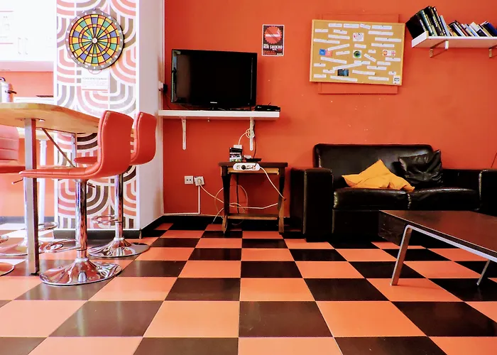 Feetup Backpackers Valencia