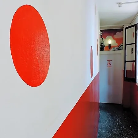 Feetup Backpackers Hostal Valencia