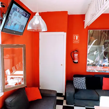Auberge de jeunesse Feetup Backpackers *