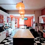 Feetup Backpackers Valencia