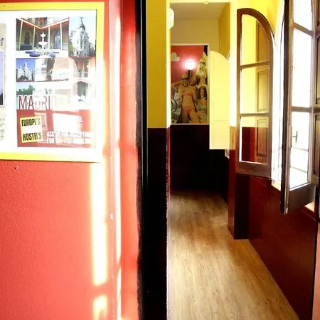Albergue Feetup Backpackers *