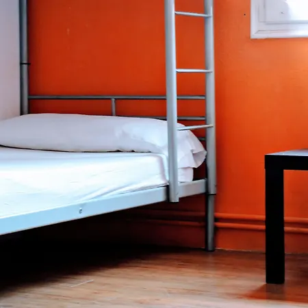 Albergue Feetup Backpackers *