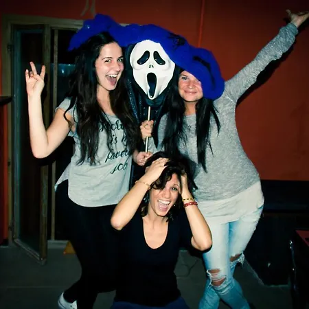 Albergue Feetup Backpackers *